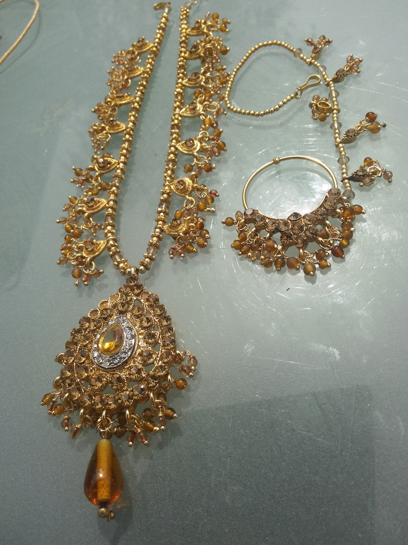 jewellery set Indian handcrafted vintage set in faux gold long statement necklace ajustable chain fastener 2226 inches sent in gift box