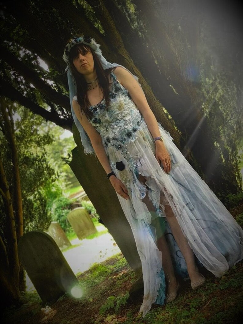 Custom made to measure Corpse Bride dress costume veil /& headdress boned ajustable lace up back corset with distressed long net skirt