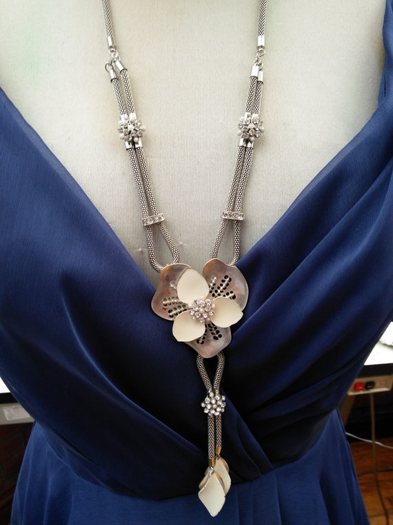Long Art deco vintage diamante flower necklace with ajustable chain fastener wedding prom party birthday bridesmaid comes in pretty gift
