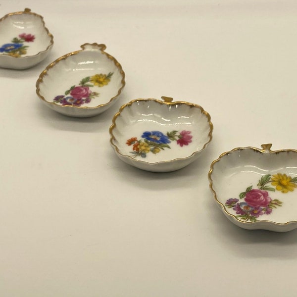 Vintage Lefton China Hand Painted 7161 Fruit Shape Set of 4 Tea - Butter - Dab Dish