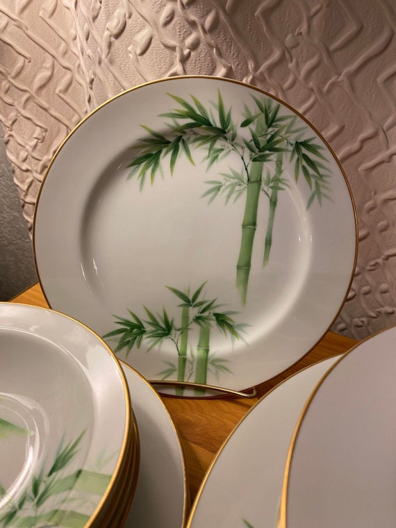 Grey on Grey | GoG | Swirl by Noritake