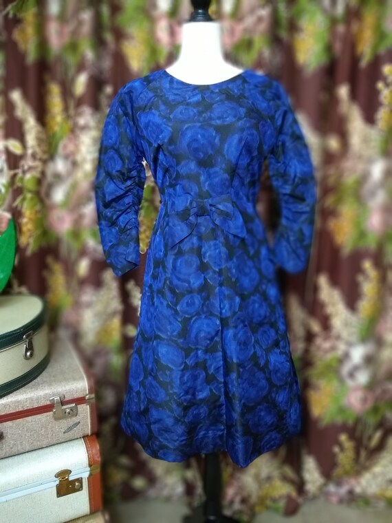 1950's Blue rose print dress.