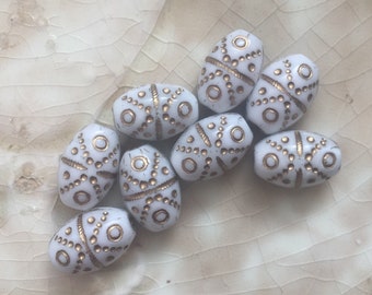 Czech Glass Easter Egg Beads, White with Gold Details, Decorated Oval Eggs, Spring Beads, 13 mm, Qty 10