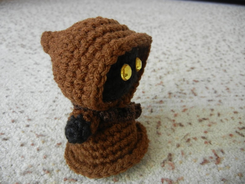 Star Wars Jawa Amigurumi Doll Crochet Pattern image 1