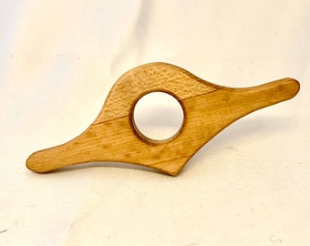 Beech Reading Aid Page Holder. Book Bird. Thumb book holder. Page Pal. Book Buddy. Book Holder. #usesforshorts