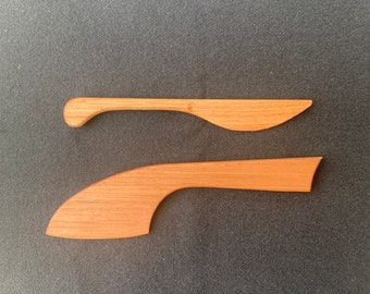 Juego de dos cuchillos para queso, esparcidor de mermelada, servidor de salsas, esparcidor de madera hecho a mano, cuchillo de madera, esparcidor de mantequilla, madera de fresno