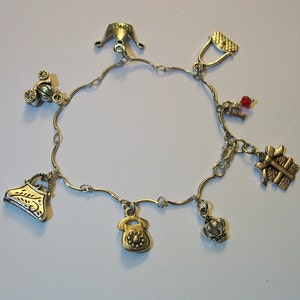 Child&#39;s Princess Charm Bracelet