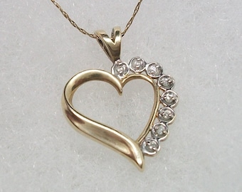 14KT Gold Singapore Chain Necklace with 10KT Heart Shaped Diamond Pendant