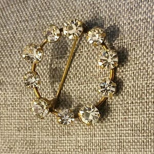 Crystal Austrian 1950&#39;s Round Brooch
