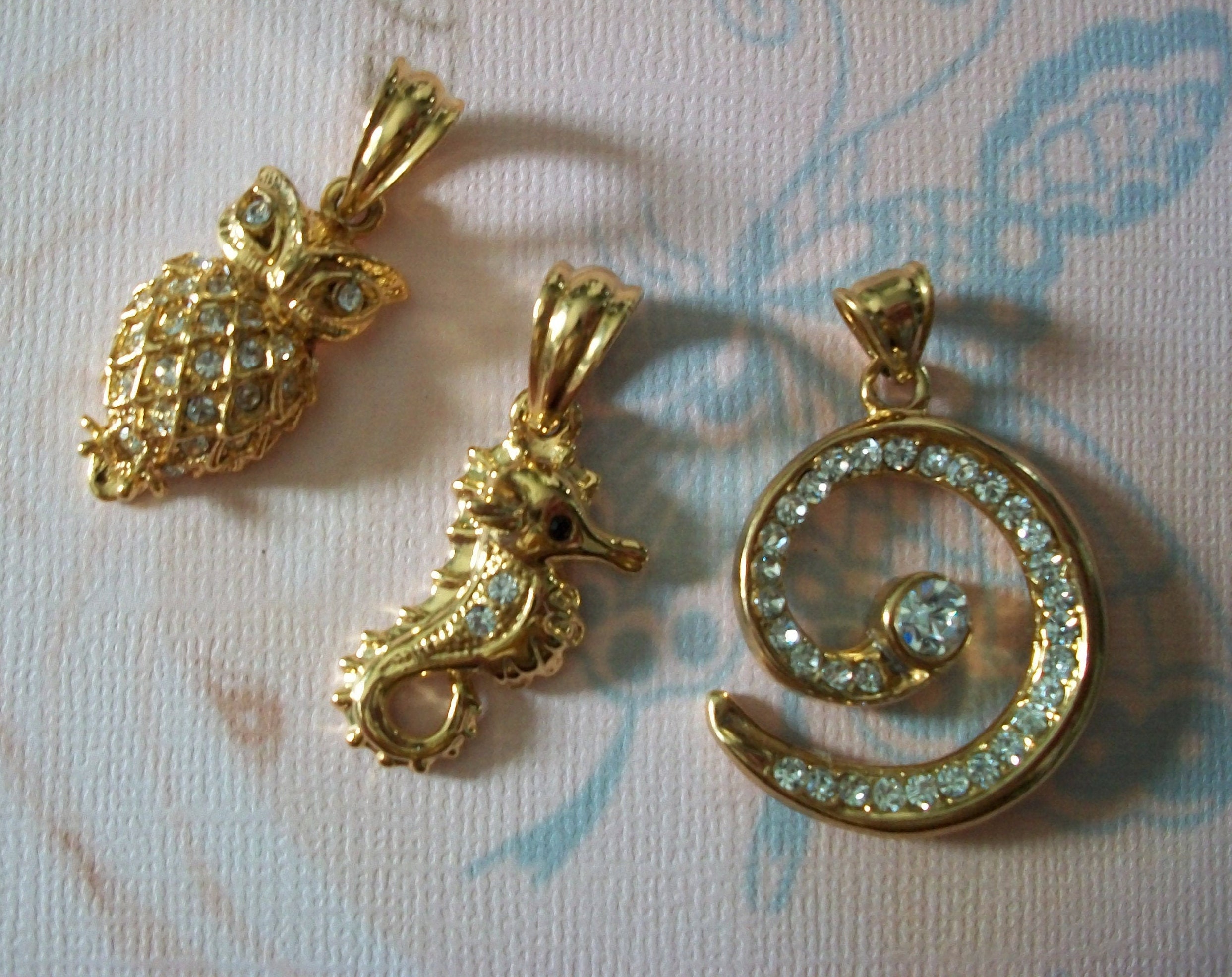 Sanrio Cinnamoroll Plush & Necklace (Shortcake) Accessory