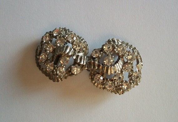 Vintage Art Deco Duettes Dress Brooch Clip - image 1