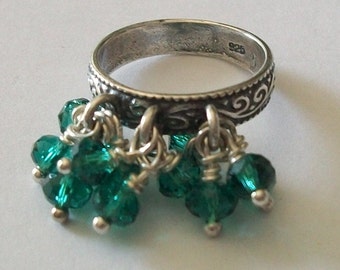 Sterling Silver Emerald Birthstone Swarovski Crystal Ring