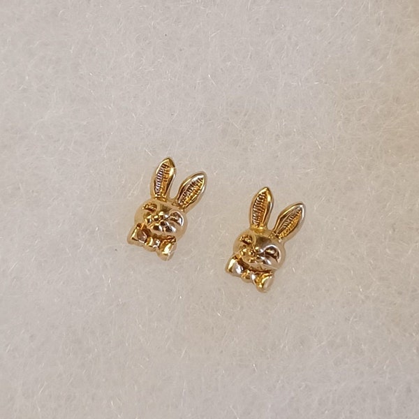 Avon Easter Bunny Stud Earrings