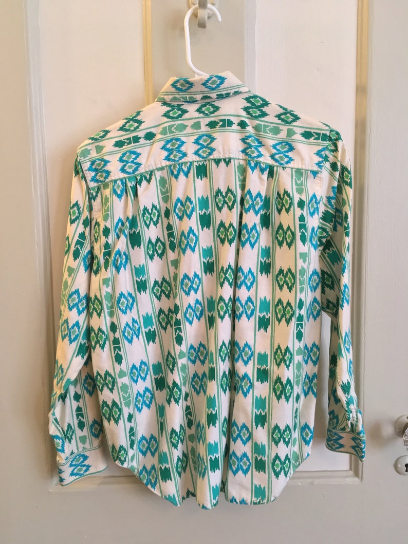 Ikat Pattern Vintage Liz Taylor Collared Women/'s Shirt