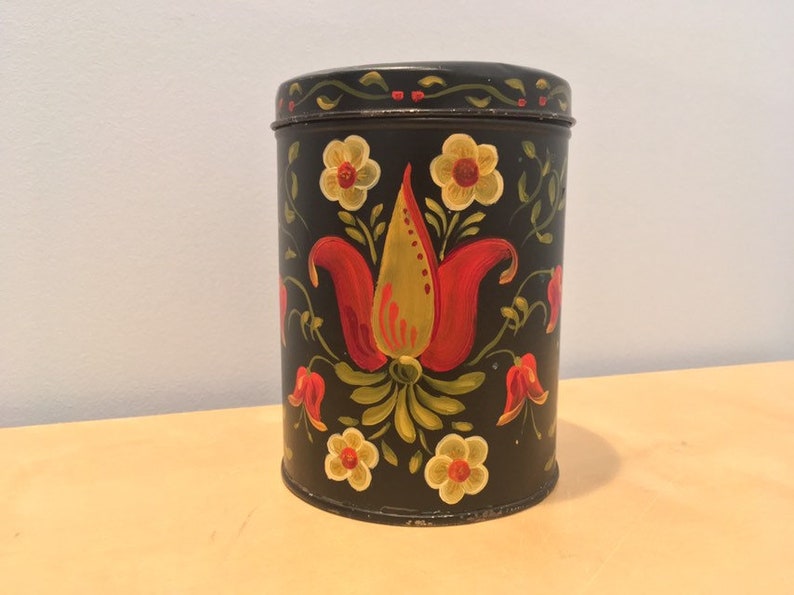 Folkart Vintage Hand Painted Tin Dutch Candies Pennsylvania