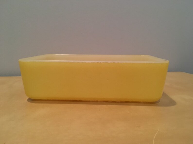 Vintage Yellow Baking Dish Maker Unknown