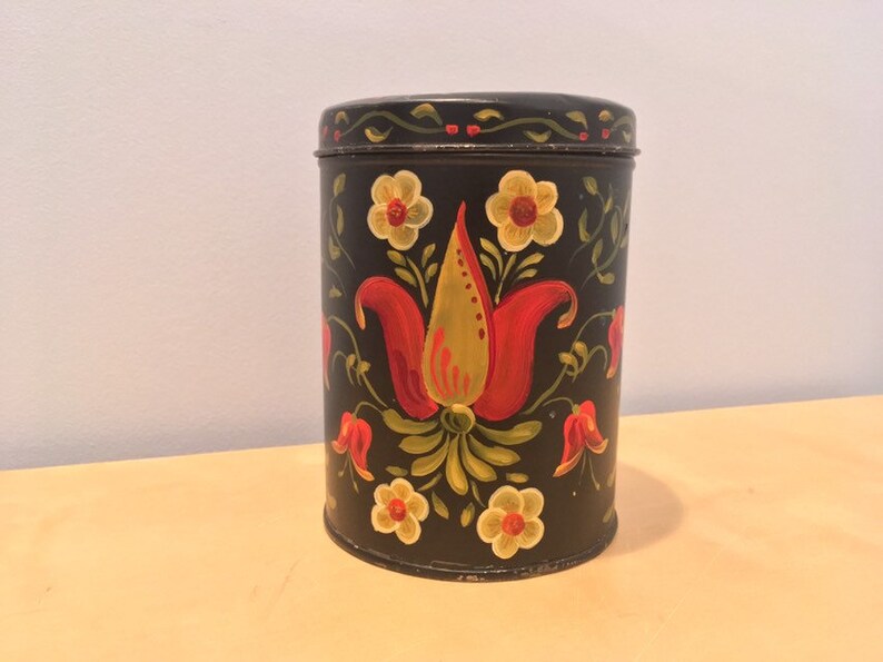 Folkart Vintage Hand Painted Tin Dutch Candies Pennsylvania