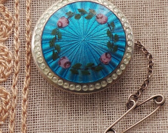 1950s sterling silver and enamel brooch