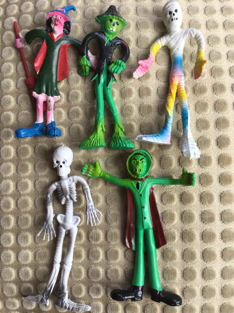 small bendable figures