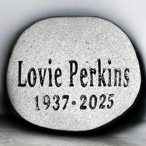 8" -10" Pet Memorial Stone image 10