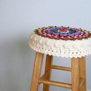 Mandala Crochet Pattern, Stool Cover, Pillow Cover, Wall Hanging image 4