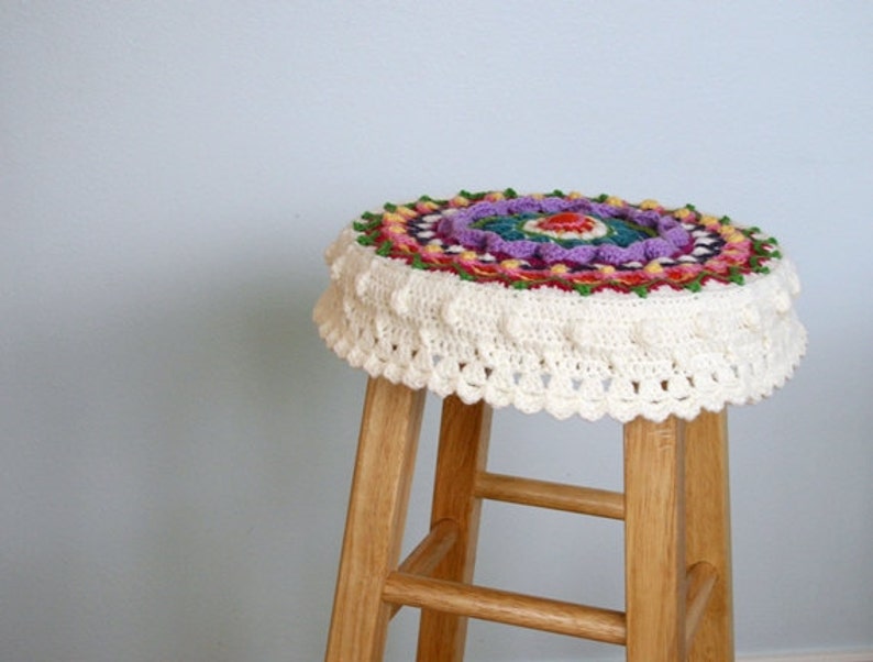 Mandala Crochet Pattern, Stool Cover, Pillow Cover, Wall Hanging image 4