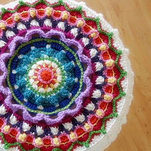 Mandala Crochet Pattern, Stool Cover, Pillow Cover, Wall Hanging image 3