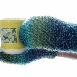 Sea Ice Cowl & Mittens Crochet Patterns, Women/Scarf/Gloves image 3