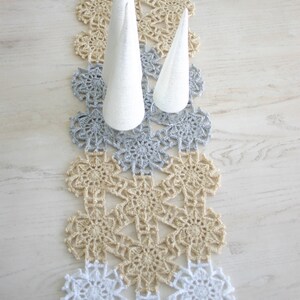 Crochet Pattern, Fallen Snow Table Runner, Ornament, Christmas Holiday Decor image 5