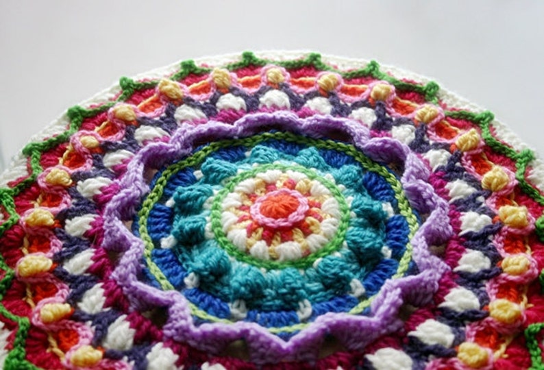 Mandala Crochet Pattern, Stool Cover, Pillow Cover, Wall Hanging image 1