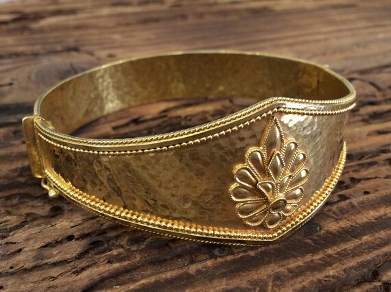 mothers day gold bracelet