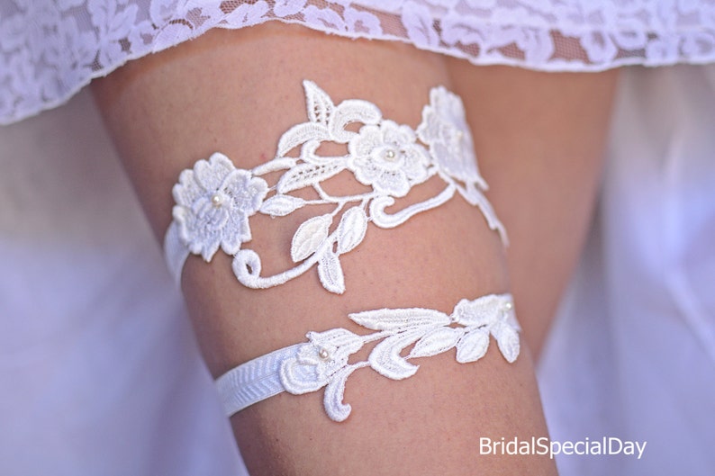 Bridal Lace Appliques Elastic Summer Bohemian Garter Set Belt ivory Garter wedding Ivory Flower Lace Pearls Wedding Garter Set For Brides