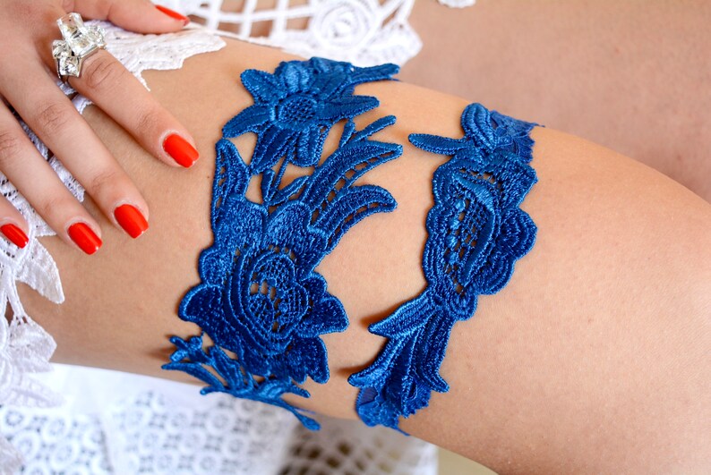 Bridal Garter Set Toss Garter Royal Blue Garter Wedding Clothing Wedding Garter Set Blue Garter Something Blue Lace Wedding Garter