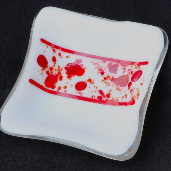 Fused Glass Dainty handmade White and Red Trinket dish. Certain you will love this little dish.  3 x 3 inches. Free Shipping.