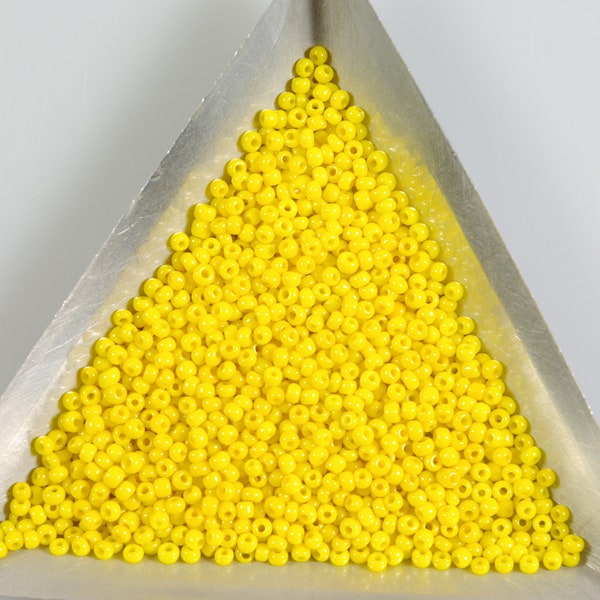 Size 11/0 Sunny Yellow Mustard Vintage French Seed Beads 10 grams