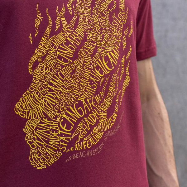 Gráinne burgundy and yellow- Irish folk song, organic t-shirt, hand printed Irish t-shirt, as Gaeilge