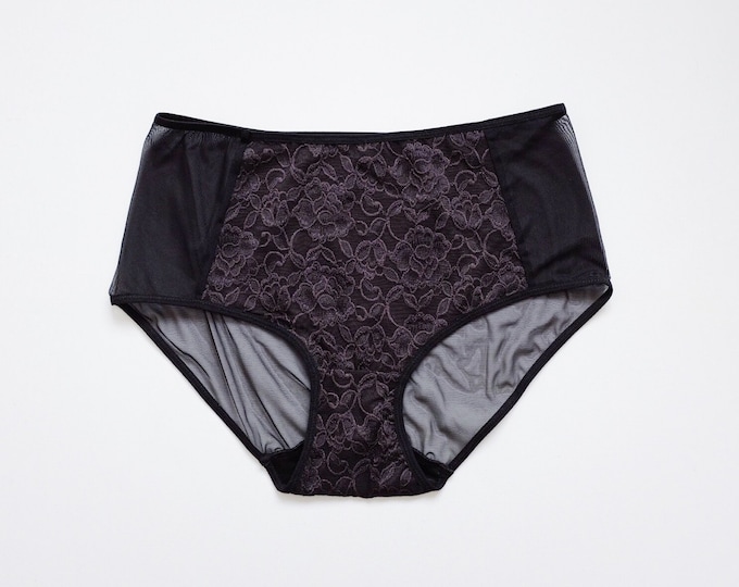 Black Label Mesh Lace & Rose Gold Metal Chain Panty Black O-s