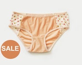 SALE. L size. Peach tone panties with polka dot fabric on the sides by Egretta Garzetta underwear