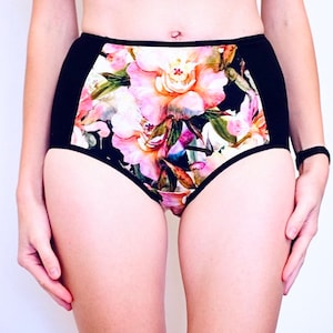Hipster style Panties with flower print. comfortable cotton panties. Cotton underwear. handmade custom order. All sizes.