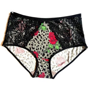 Bloemenslipje met hoge taille en luipaardprint – zacht viscoseondergoed met rood rozenpatroon – gevoerd met biologisch katoen – handgemaakte lingerie