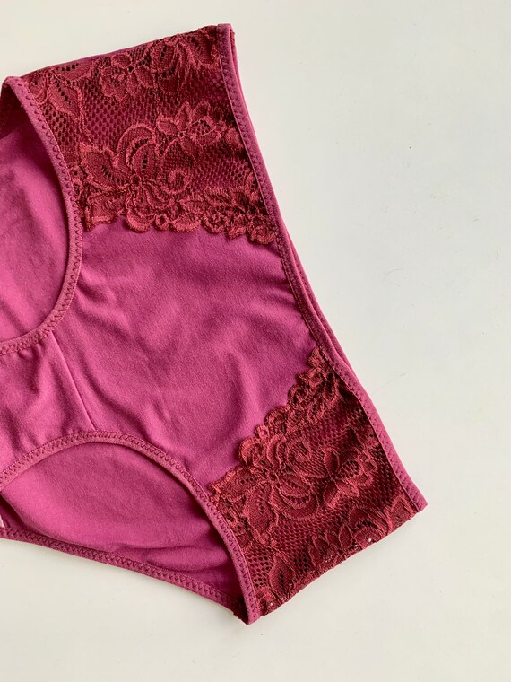 GOTS Organic Cotton Panties With Lace. Medium High Waist