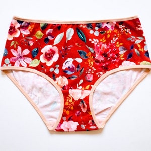 GOTS Organic Panties. Cotton panties. Certified organic cotton. Handmade. Medium high hipster style Woman panties reddish brown
