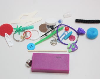 Sale - Magnet and random small trinkets - learning toy