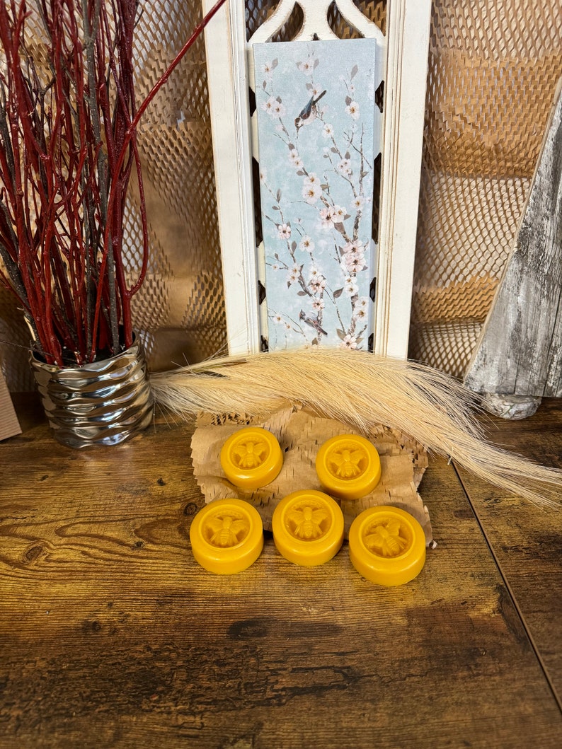 Beeswax Thread Conditioner