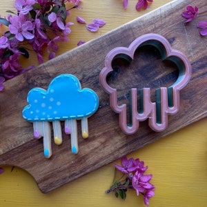 4 inch Cloud and raindrops cookie cutter STL file