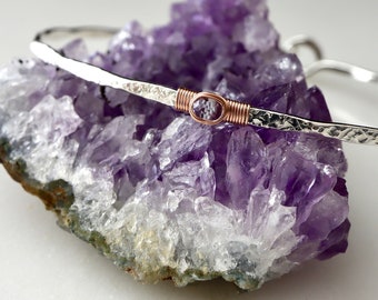 Pulseira Alexandrite Signature - Pulseira com a pedra do mês de junho, disponível em ouro 14k e prata de lei.