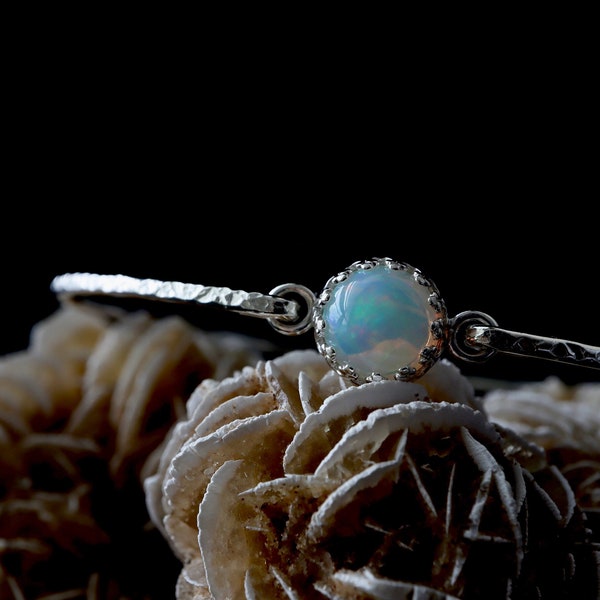 Welo opaal koninklijke gesp armband | Natuurlijke Ethiopische Welo Opal oktober Birthstone cadeau voor haar | 925 Sterling of 14K goud gevulde Weegschaal sieraden