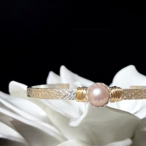 Süsswasser Perle Deko Manschette | Juni Geburtsstein Geburtstag Armband | Frauen Birthstone Schmuck Geschenk für Mama | Muttertagsgeschenk für die neue Mutter
