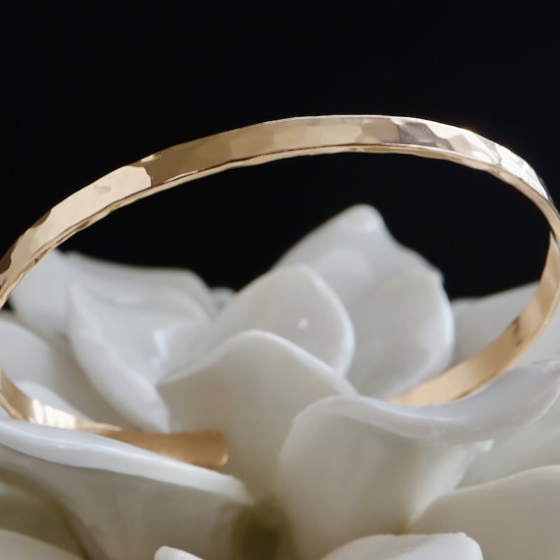 Wide & Linked U Shape Bangle Bracelet