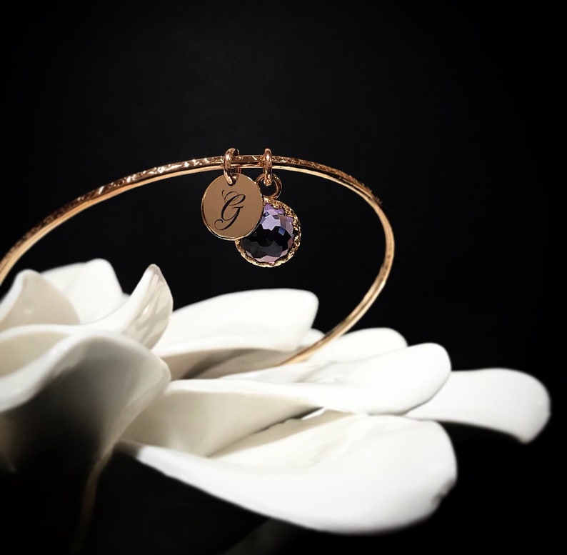 Bracelet-jonc royal en alexandrite 3 Ct Cadeau personnalisé avec pierre de naissance de juin pour maman, femme, soeur Bracelet de pierres précieuses violet Cadeau rempli d'or 14 carats image 7